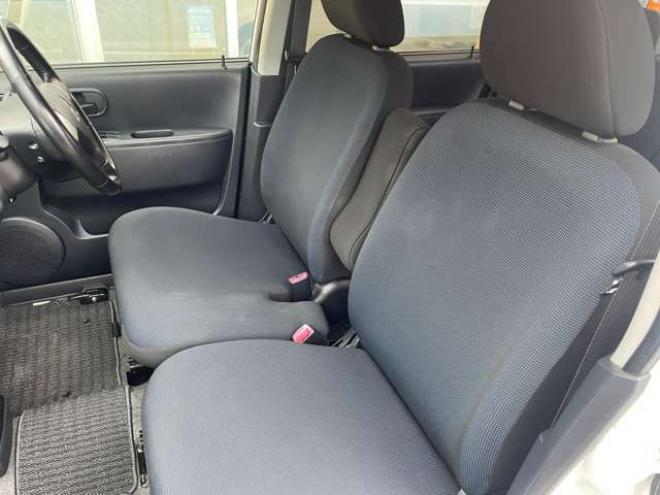 eKスポーツR 4WD　1年走行距離無制限保証/インタークーラーターボ/4速AT/キーレス/HIDヘッドライト/シートヒーター/走行69000キロ/車検整備付/法定整備/修復歴無し/禁煙車 660