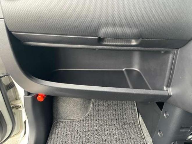 eKスポーツR 4WD　1年走行距離無制限保証/インタークーラーターボ/4速AT/キーレス/HIDヘッドライト/シートヒーター/走行69000キロ/車検整備付/法定整備/修復歴無し/禁煙車 660