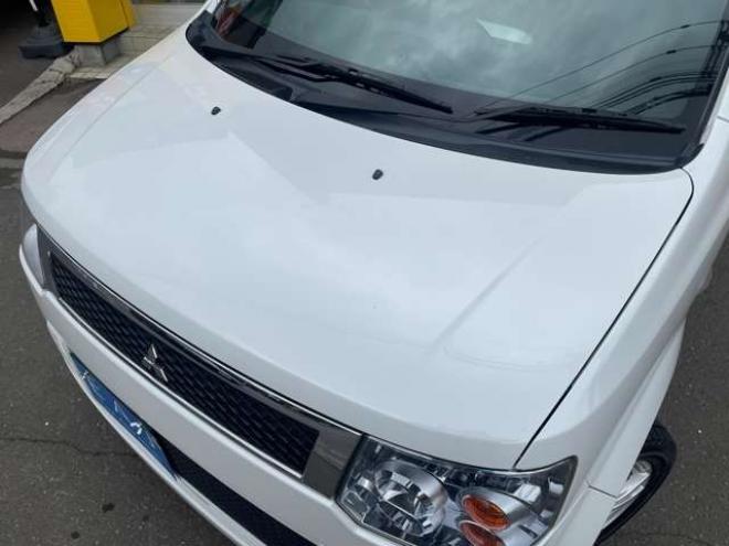 eKスポーツR 4WD　1年走行距離無制限保証/インタークーラーターボ/4速AT/キーレス/HIDヘッドライト/シートヒーター/走行69000キロ/車検整備付/法定整備/修復歴無し/禁煙車 660