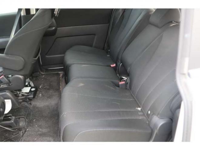 プレマシー2.0 20S 4WD　検2年　両側電スラ　バックカメラ　自社　ローンカノウ 正規輸入車 2000