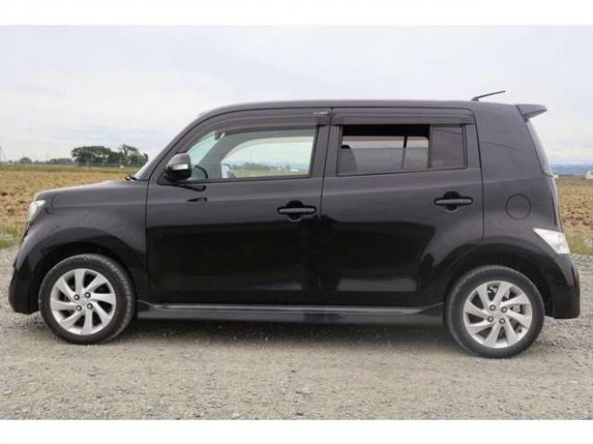 bB1.3 Z エアロGパッケージ 4WD　検2年　自社　ローンカノウ 1300