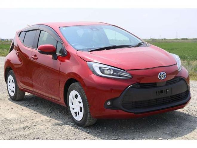 アクア1.5 Z E-Four 4WD　検2年　360カメラ　クルーズコントロール 1500