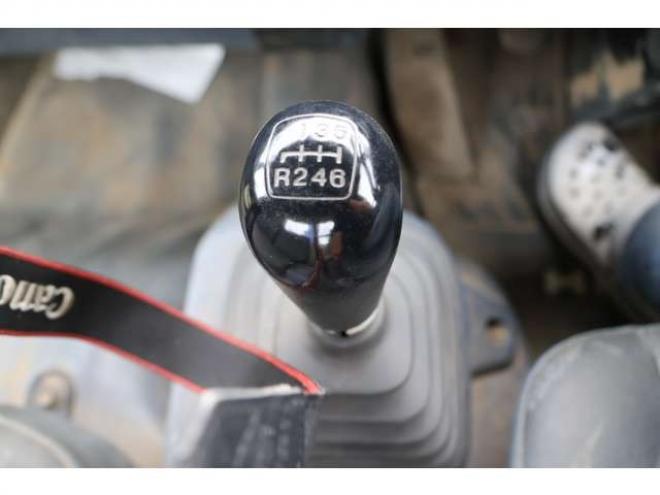 レンジャークレーン車　検1年　三段　フックイン 2WD 4700