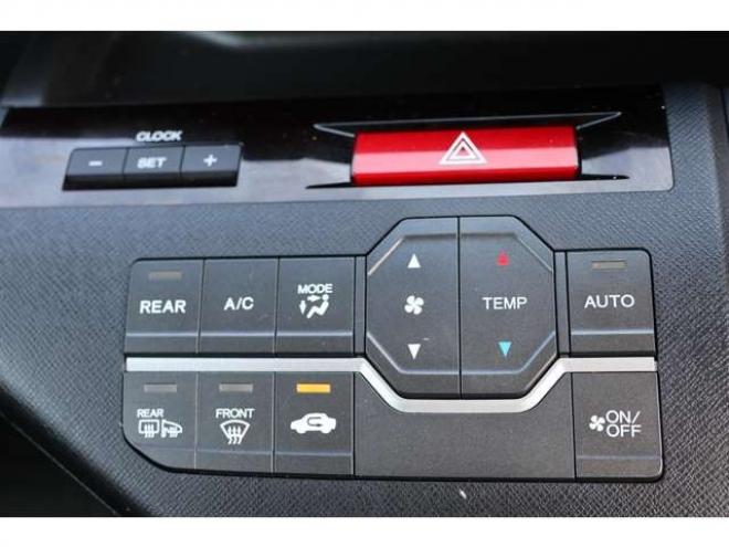 ステップワゴン2.0 スパーダ Z　検2年　自社　ローンカノウ　パドルシフト 2WD 2000