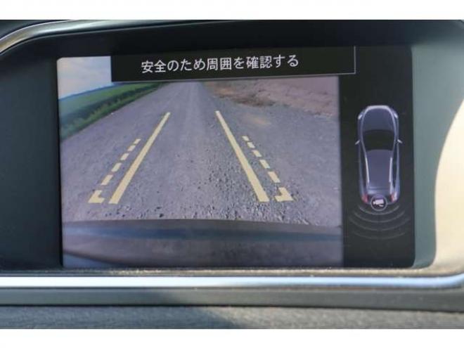 ボルボV40クロスカントリー　T5 4WD　検2年　バックカメラ　レザーシート　フルセグTV　自社　ローンカノウ 正規輸入車 2000