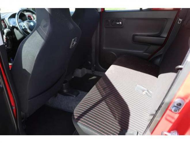 アルトターボRS オートギヤシフト 4WD　検2年　自社　ローンカノウ　ターボ 660