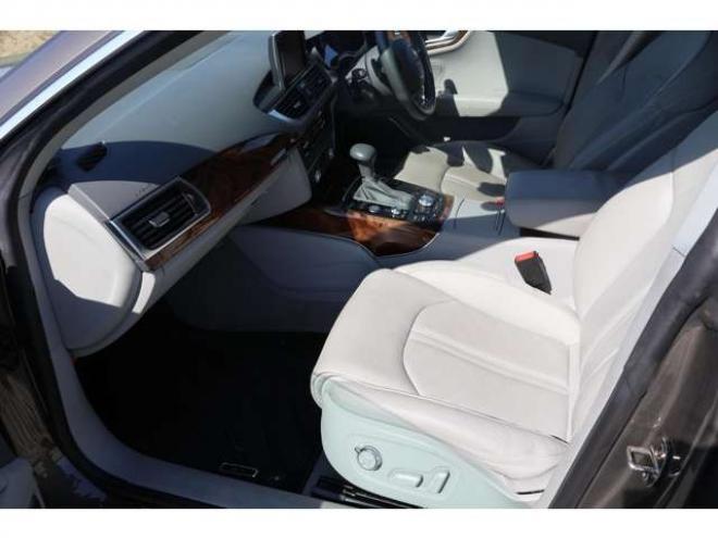 アウディA7スポーツバック 3.0 TFSI クワトロ 4WD　検2年　クルコン　シートヒーター 正規輸入車 3000