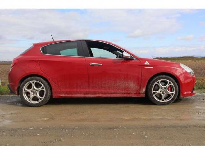 アルファロメオジュリエッタ コンペティツォーネ　検2年　自社　ローンカノウ　外マフラー 正規輸入車 2WD 1400