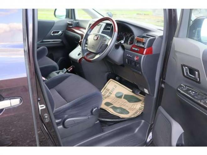 ヴェルファイア2.4 Z 4WD　検2年　バックカメラ　フリップダウン　エンジンスターター　自社　ローンカノウ 2400