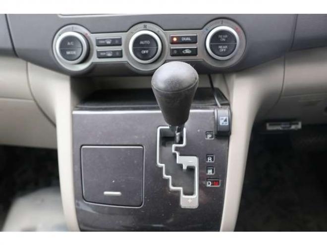 MPV2.3 23C 4WD　検2年　バックモニター　両側電動スライドドア　自社　ローンカノウ 2300