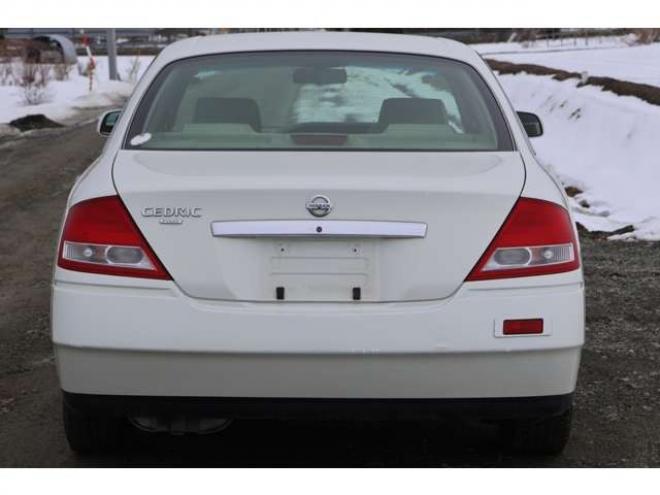 セドリック2.5 250L-Four 4WD　検2年　自社　ローンカノウ　RB25ターボ 2500