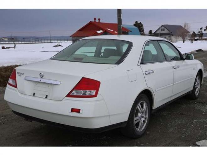 セドリック2.5 250L-Four 4WD　検2年　自社　ローンカノウ　RB25ターボ 2500