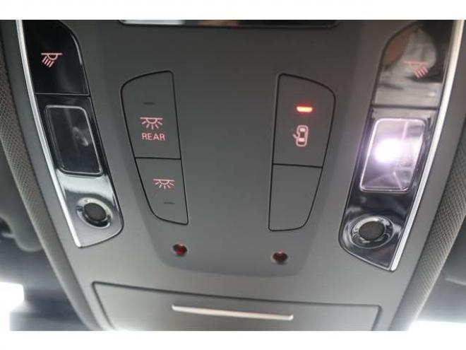 アウディA6 2.8 FSI クワトロ Sラインパッケージ 4WD　検R9/7　フルセグ　パドルシフト　シートヒーター　バックカメラ 正規輸入車 2800