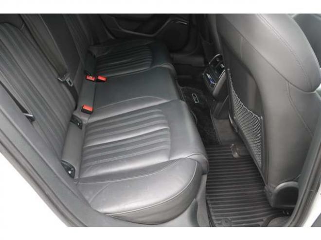 アウディA6 2.8 FSI クワトロ Sラインパッケージ 4WD　検R9/7　フルセグ　パドルシフト　シートヒーター　バックカメラ 正規輸入車 2800