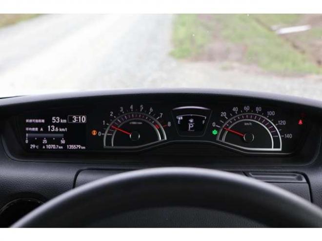 N-BOXカスタム 660 G L ホンダセンシング 4WD　検R8/11　外アルミ　スマートキー 660