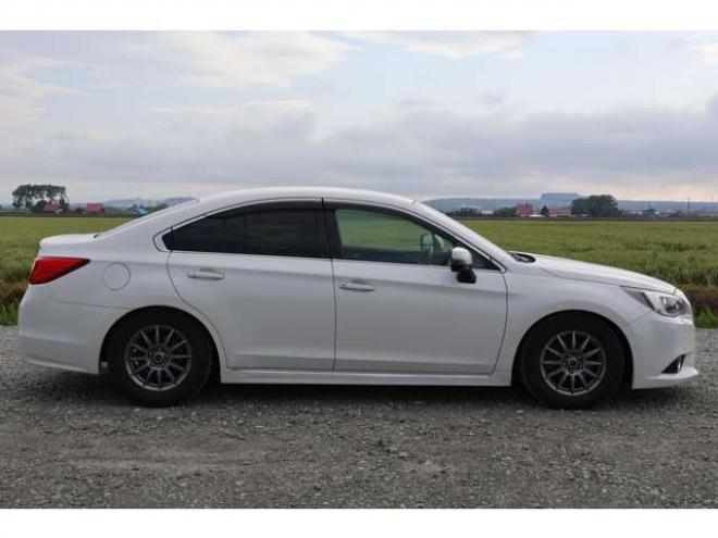 レガシィB4 2.5 リミテッド 4WD　検2年　パドルシフト　Bluetooth　自社　ローンカノウ 2500