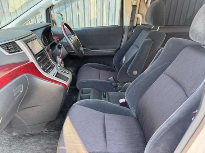 ヴェルファイア2.4 Z 4WD　両側Pスライド　フリップダウン 2400