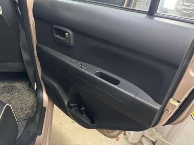 ピクシススペースX 4WD　12ヵ月点検済　下廻り防錆塗装済　エコアイドル　Bluetooth 660