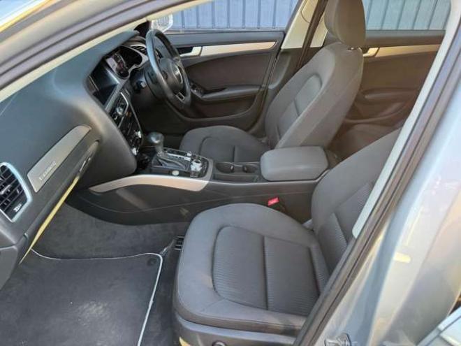 アウディA4アバント 2.0 TFSI クワトロ 4WD　ナビ　TV　Bカメラ　Bluetooth　アイドリングストップ 正規輸入車 2000