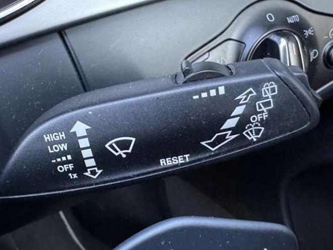 アウディA4アバント 2.0 TFSI クワトロ 4WD　ナビ　TV　Bカメラ　Bluetooth　アイドリングストップ 正規輸入車 2000