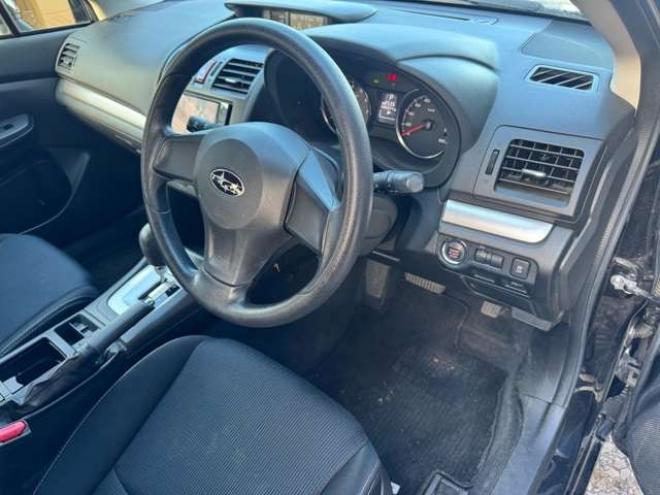 インプレッサスポーツ 1.6 i-L 4WD　ワンオーナー　夏冬タイヤ　ナビ　TV　アイドリングストップ 1600