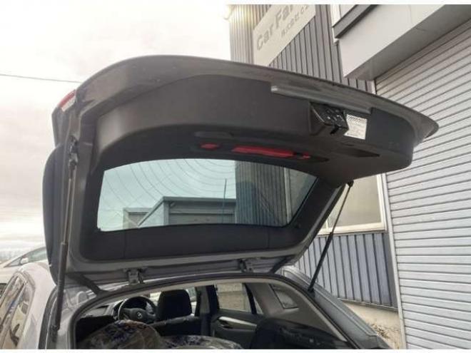 BMWX1 xドライブ 25i 4WD　夏冬タイヤ　インテリキー　クリアランスソナーオートライト 正規輸入車 3000