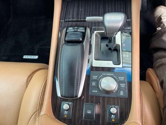 レクサスLSハイブリッド 600h バージョンC Iパッケージ 4WD　茶革・新規車検整備付・本州仕入車両 5000