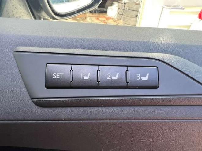 ヴェルファイア2.5 Z Gエディション 4WD　3眼LED・セーフティーセンス・本州仕入車両 2500