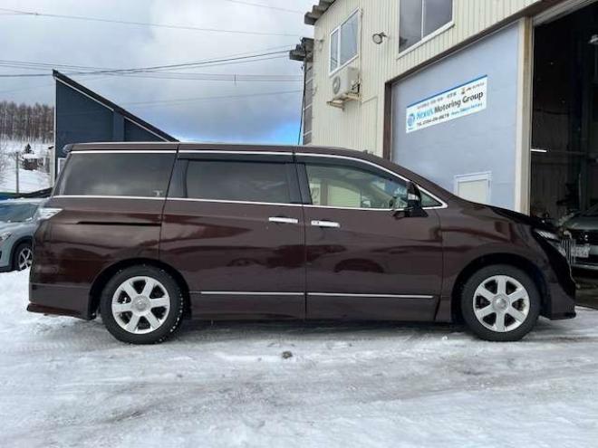 エルグランド2.5 250ハイウェイスター プレミアム 4WD　両側Pスラ・新規車検整備付・本州仕入車 2500