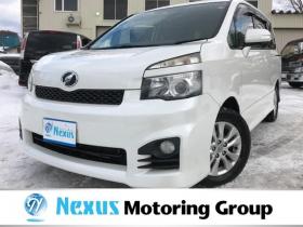 ヴォクシー　2.0 ZS 4WD　寒冷地仕様　新規車検整備付　本州仕入車両 2000