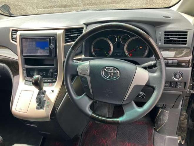 ヴェルファイア2.4 Z ゴールデンアイズII 4WD　 2400