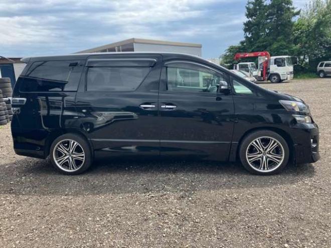 ヴェルファイア2.4 Z ゴールデンアイズII 4WD　 2400