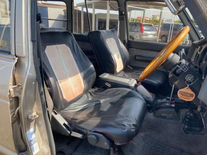 ランドクルーザー60 4.0 VX ハイルーフ ディーゼルターボ 4WD　 4000