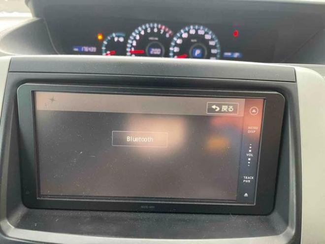 ヴォクシーＸ Ｌエディション 寒冷地仕様 4WD 2000 5Dr