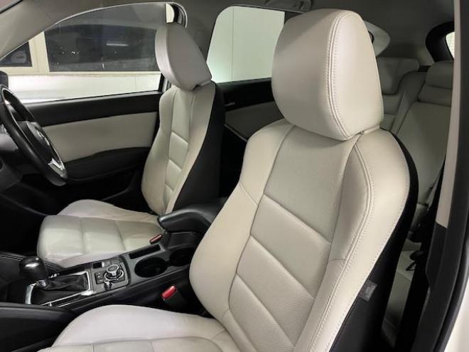 CX-5ＸＤ　Ｌパッケージ　本州仕入　寒冷地仕様　禁煙車　ＷＡＫＯＳバリアスコーティング済　スカイアクティブディーゼルターボ　ＧＲｅｄｄｙフロントスポイラー　純正１９インチＡＷ　社外１７ＡＷ＋スタッドレスタイヤ付　純正ナビ（フルセグ地デジ　Ｂｌｕｅｔｏｏｔｈ）＋バックカメラ＆サイドカメラ　純正レザーシート　レーダークルーズコントロール　ブラインドスポット　車線逸脱警報　ＬＥＤヘッドライト　両席シートヒーター　アドバンスキー　ドラレコ　横滑り防止装置　ＥＴＣ 4WD 2200 5Dr