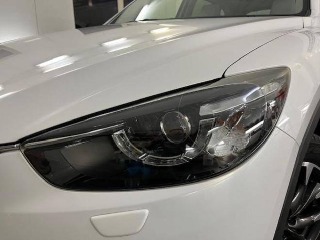 CX-5ＸＤ　Ｌパッケージ　本州仕入　寒冷地仕様　禁煙車　ＷＡＫＯＳバリアスコーティング済　スカイアクティブディーゼルターボ　ＧＲｅｄｄｙフロントスポイラー　純正１９インチＡＷ　社外１７ＡＷ＋スタッドレスタイヤ付　純正ナビ（フルセグ地デジ　Ｂｌｕｅｔｏｏｔｈ）＋バックカメラ＆サイドカメラ　純正レザーシート　レーダークルーズコントロール　ブラインドスポット　車線逸脱警報　ＬＥＤヘッドライト　両席シートヒーター　アドバンスキー　ドラレコ　横滑り防止装置　ＥＴＣ 4WD 2200 5Dr