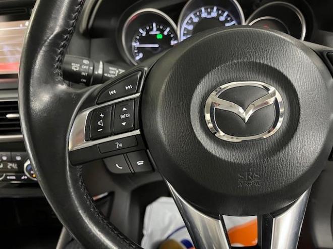 CX-5ＸＤ　Ｌパッケージ　本州仕入　寒冷地仕様　禁煙車　ＷＡＫＯＳバリアスコーティング済　スカイアクティブディーゼルターボ　ＧＲｅｄｄｙフロントスポイラー　純正１９インチＡＷ　社外１７ＡＷ＋スタッドレスタイヤ付　純正ナビ（フルセグ地デジ　Ｂｌｕｅｔｏｏｔｈ）＋バックカメラ＆サイドカメラ　純正レザーシート　レーダークルーズコントロール　ブラインドスポット　車線逸脱警報　ＬＥＤヘッドライト　両席シートヒーター　アドバンスキー　ドラレコ　横滑り防止装置　ＥＴＣ 4WD 2200 5Dr