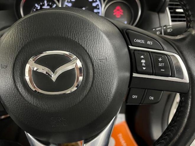 CX-5ＸＤ　Ｌパッケージ　本州仕入　寒冷地仕様　禁煙車　ＷＡＫＯＳバリアスコーティング済　スカイアクティブディーゼルターボ　ＧＲｅｄｄｙフロントスポイラー　純正１９インチＡＷ　社外１７ＡＷ＋スタッドレスタイヤ付　純正ナビ（フルセグ地デジ　Ｂｌｕｅｔｏｏｔｈ）＋バックカメラ＆サイドカメラ　純正レザーシート　レーダークルーズコントロール　ブラインドスポット　車線逸脱警報　ＬＥＤヘッドライト　両席シートヒーター　アドバンスキー　ドラレコ　横滑り防止装置　ＥＴＣ 4WD 2200 5Dr