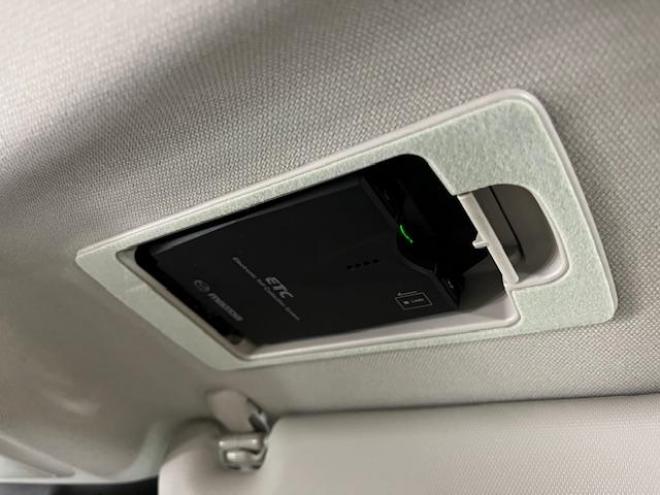 CX-5ＸＤ　Ｌパッケージ　本州仕入　寒冷地仕様　禁煙車　ＷＡＫＯＳバリアスコーティング済　スカイアクティブディーゼルターボ　ＧＲｅｄｄｙフロントスポイラー　純正１９インチＡＷ　社外１７ＡＷ＋スタッドレスタイヤ付　純正ナビ（フルセグ地デジ　Ｂｌｕｅｔｏｏｔｈ）＋バックカメラ＆サイドカメラ　純正レザーシート　レーダークルーズコントロール　ブラインドスポット　車線逸脱警報　ＬＥＤヘッドライト　両席シートヒーター　アドバンスキー　ドラレコ　横滑り防止装置　ＥＴＣ 4WD 2200 5Dr