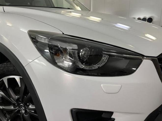 CX-5ＸＤ　Ｌパッケージ　本州仕入　寒冷地仕様　禁煙車　ＷＡＫＯＳバリアスコーティング済　スカイアクティブディーゼルターボ　ＧＲｅｄｄｙフロントスポイラー　純正１９インチＡＷ　社外１７ＡＷ＋スタッドレスタイヤ付　純正ナビ（フルセグ地デジ　Ｂｌｕｅｔｏｏｔｈ）＋バックカメラ＆サイドカメラ　純正レザーシート　レーダークルーズコントロール　ブラインドスポット　車線逸脱警報　ＬＥＤヘッドライト　両席シートヒーター　アドバンスキー　ドラレコ　横滑り防止装置　ＥＴＣ 4WD 2200 5Dr