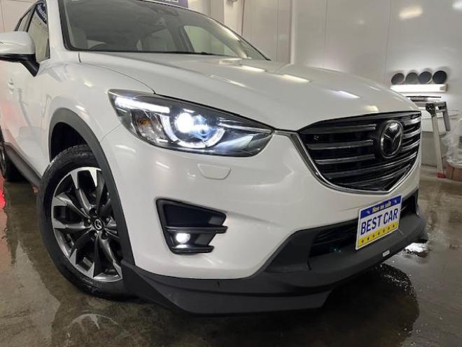 CX-5ＸＤ　Ｌパッケージ　本州仕入　寒冷地仕様　禁煙車　ＷＡＫＯＳバリアスコーティング済　スカイアクティブディーゼルターボ　ＧＲｅｄｄｙフロントスポイラー　純正１９インチＡＷ　社外１７ＡＷ＋スタッドレスタイヤ付　純正ナビ（フルセグ地デジ　Ｂｌｕｅｔｏｏｔｈ）＋バックカメラ＆サイドカメラ　純正レザーシート　レーダークルーズコントロール　ブラインドスポット　車線逸脱警報　ＬＥＤヘッドライト　両席シートヒーター　アドバンスキー　ドラレコ　横滑り防止装置　ＥＴＣ 4WD 2200 5Dr