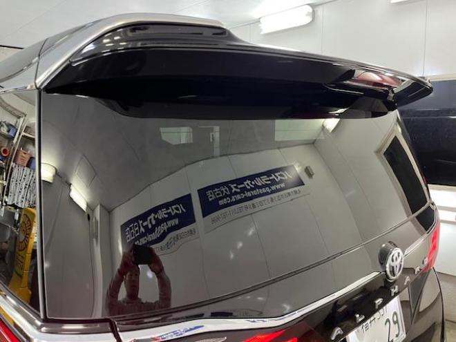 アルファードＺ　本州仕入　寒冷地仕様　禁煙車　トヨタセーフティセンス　左右独立ムーンルーフ　レーダークルーズ　レーントレーシング　純正１８インチＡＷ　ＴＯＹＯ製新品スタッドレスタイヤ　純正ナビ（フルセグ地デジ　Ｂｌｕｅｔｏｏｔｈ　Ｍｉｒａｃａｓｔ）＋バックカメラ＋全方位カメラ　両側パワースライドドア　パワーバックドア　純正ブラックレザーシート　電動オットマン　ＬＥＤヘッドライト　デジタルインナーミラー　ステアリングヒーター　シートヒーター＆クーラー　ＥＴＣ  4WD 2500 5Dr