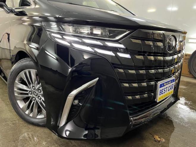 アルファードＺ　本州仕入　寒冷地仕様　禁煙車　トヨタセーフティセンス　左右独立ムーンルーフ　レーダークルーズ　レーントレーシング　純正１８インチＡＷ　ＴＯＹＯ製新品スタッドレスタイヤ　純正ナビ（フルセグ地デジ　Ｂｌｕｅｔｏｏｔｈ　Ｍｉｒａｃａｓｔ）＋バックカメラ＋全方位カメラ　両側パワースライドドア　パワーバックドア　純正ブラックレザーシート　電動オットマン　ＬＥＤヘッドライト　デジタルインナーミラー　ステアリングヒーター　シートヒーター＆クーラー　ＥＴＣ  4WD 2500 5Dr