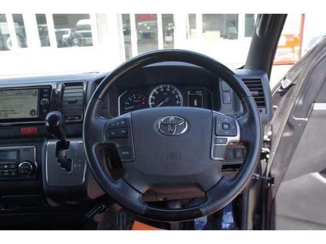 ハイエースバン2.8 スーパーGL ダークプライムII ロングボディ ディーゼルターボ 4WD　415COBRA　クリーンルック3 Fスポイラー&BY2Neoボンネット&ステージ2ルーフスポイラー&バッドラッカー17インチAW&フラットベッドキット　ヨコハマPARADA215/60R17　両側パワースライドドア　デジタルインナー 2800