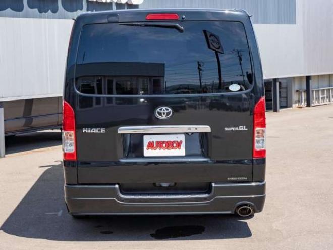 ハイエースバン2.8ダークプライム マルチロールトランスポータータイプIIロング ディーゼルターボ4WD　モデリスタフルエアロ・415COBRAバッドラッカー18インチAW・純正SDナビTV・Bカメラ・両側パワスラ・LEDライト・スマキー・AC100V・ベッドキット・エンスタ 2800