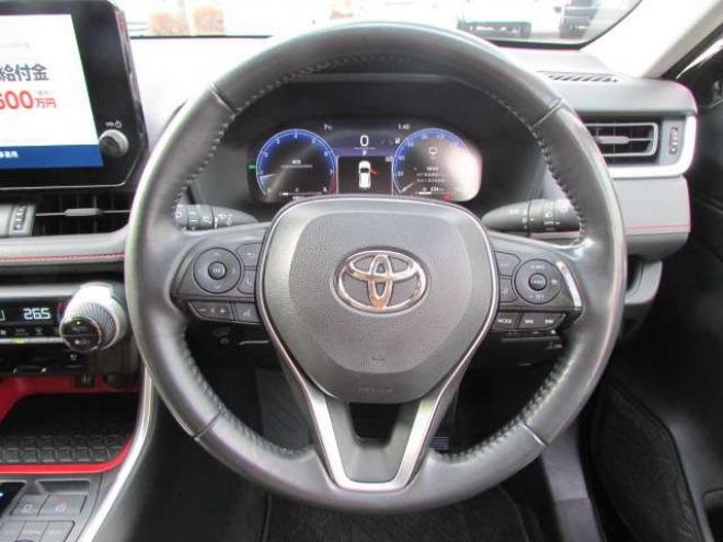 RAV-42.0 アドベンチャー オフロード パッケージII 4WD　LEDヘッドライト/ビルトインETC2.0/シートヒーター/ステアリングヒーター/フルセグTV/バックカメラ/レーダークルーズコントロール/パワーバックドア/エンジンスターター 2000