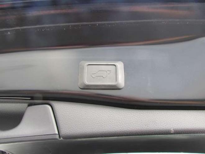 RAV-42.0 アドベンチャー オフロード パッケージII 4WD　LEDヘッドライト/ビルトインETC2.0/シートヒーター/ステアリングヒーター/フルセグTV/バックカメラ/レーダークルーズコントロール/パワーバックドア/エンジンスターター 2000