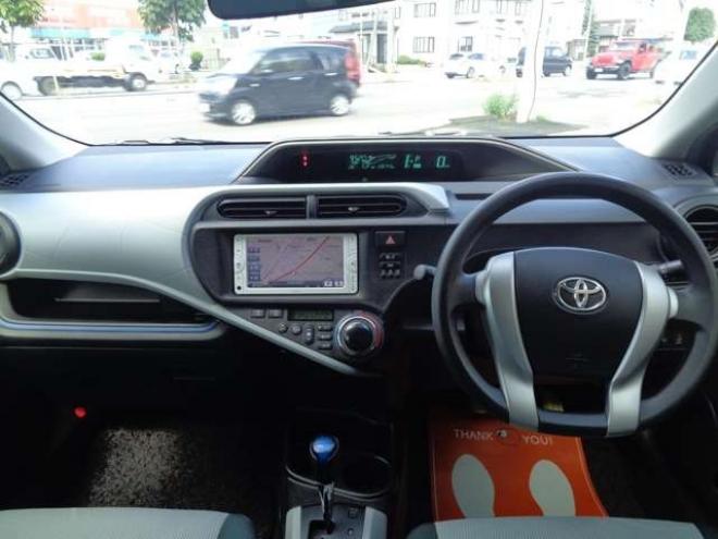 アクア1.5 S　スマートキー　純正エンスタ　純正ナビ 2WD 1500