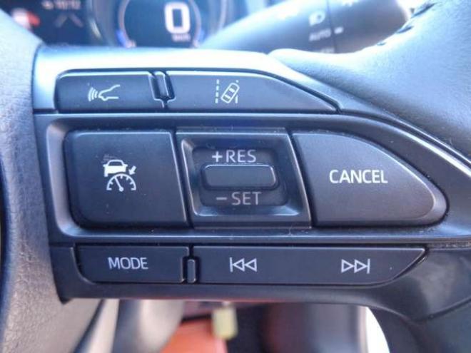 ヤリス1.5 ハイブリッド Z E-Four 4WD　ワンオーナー　スマートキー　純正エンスタ　純正ナビ 1500