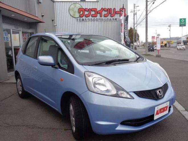 フィット1.3 G　FF　距離26000km　新品スタッドレスタイヤ　キーレス 2WD 1300